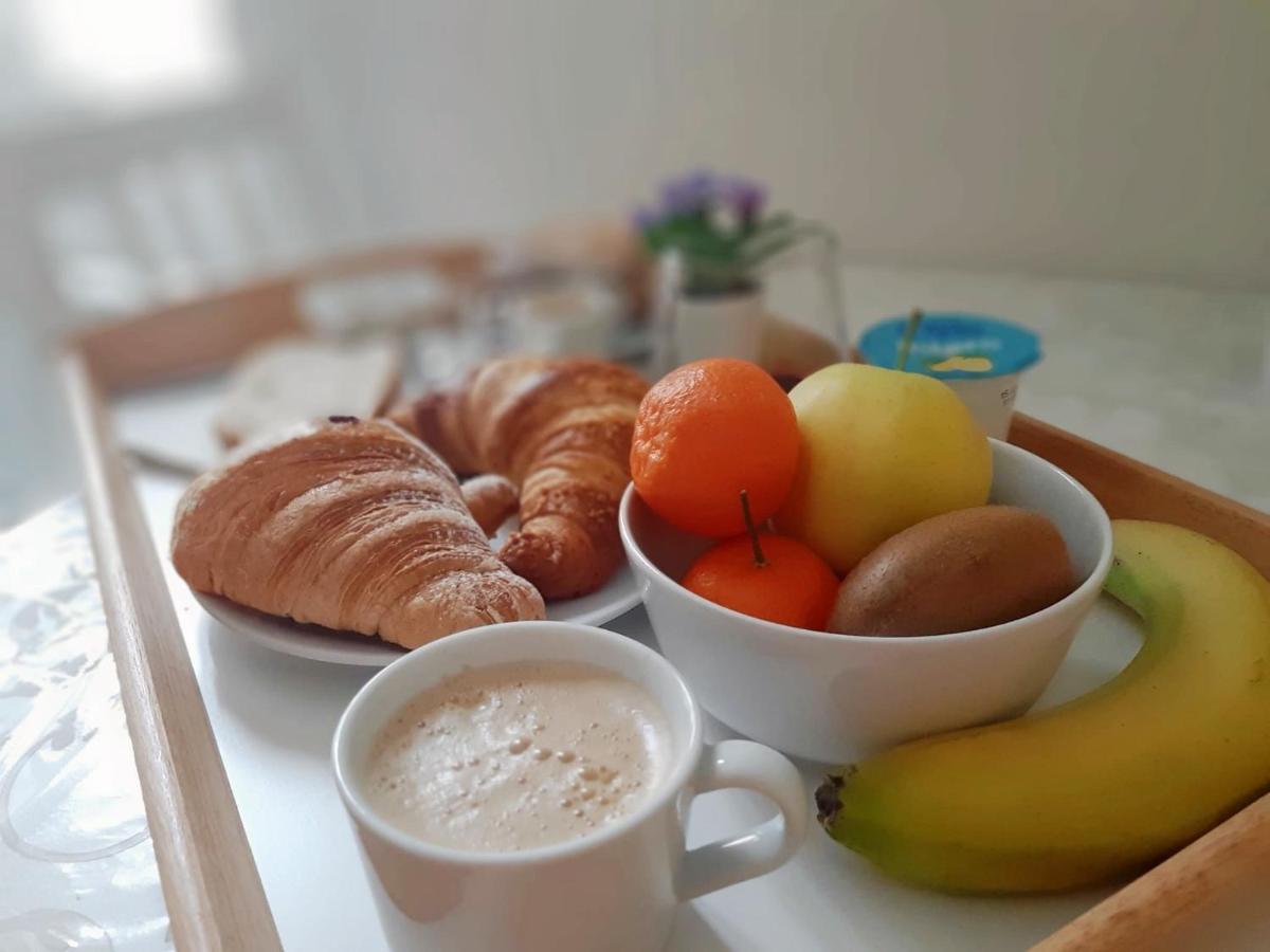 Bed and Breakfast A due passi da Genova Esterno foto