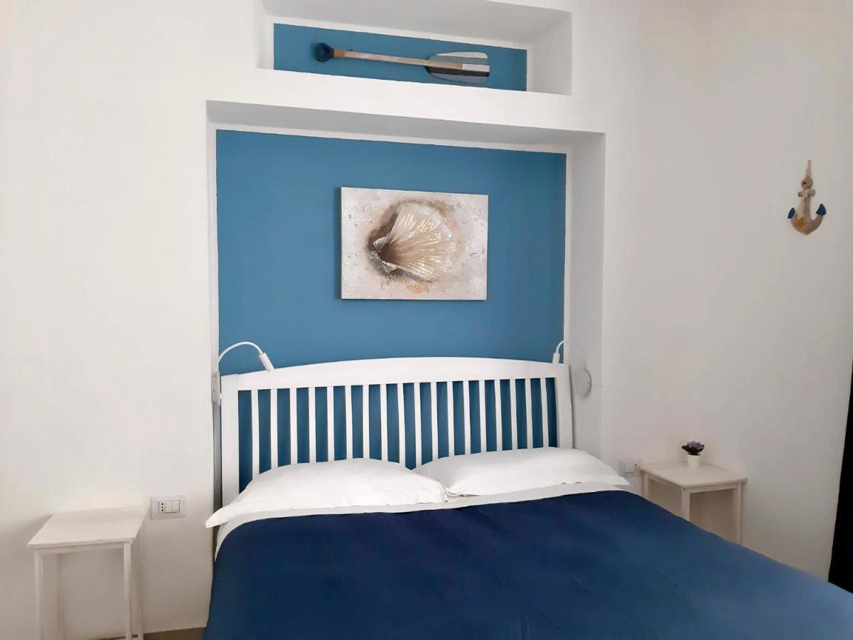 Bed and Breakfast A due passi da Genova Esterno foto
