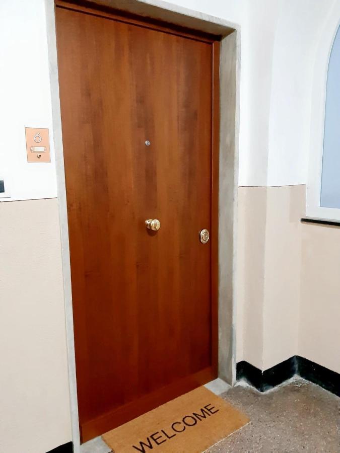 Bed and Breakfast A due passi da Genova Esterno foto