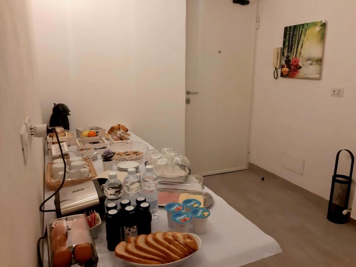 Bed and Breakfast A due passi da Genova Esterno foto